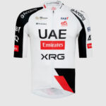 maglia_maniche_corte_replica_uae_team_emirates_xrg_2026_813074_zoom_01_20260204183649