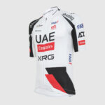 maglia_maniche_corte_replica_uae_team_emirates_xrg_2026_813074_zoom_01_20260204183649